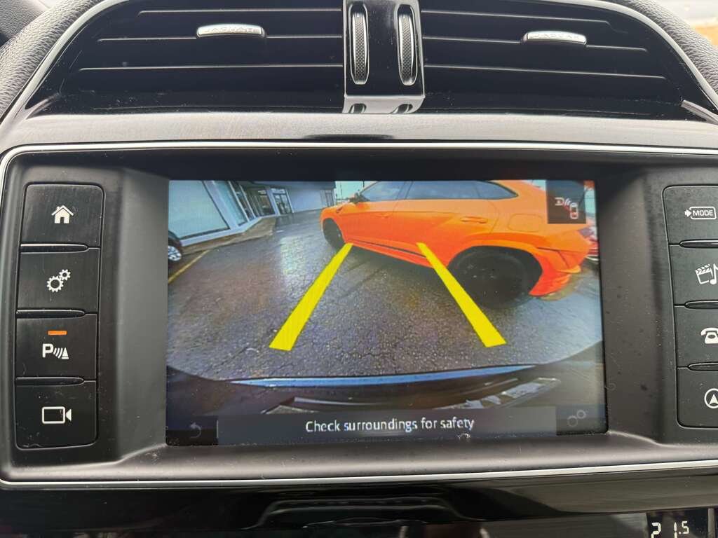 2018 Jaguar F-Pace PRESTIGE   LEATHER   HEATED STEERING   19  ALLOY in Oakville, Ontario - 17 - w1024h768px