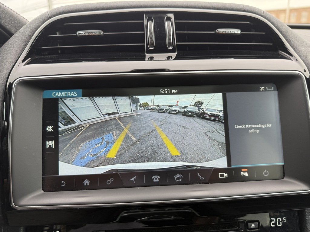 2019 Jaguar F-Pace PRESTIGE   AWD   PANO   HTD SEATS   LOW KM in Oakville, Ontario - 17 - w1024h768px