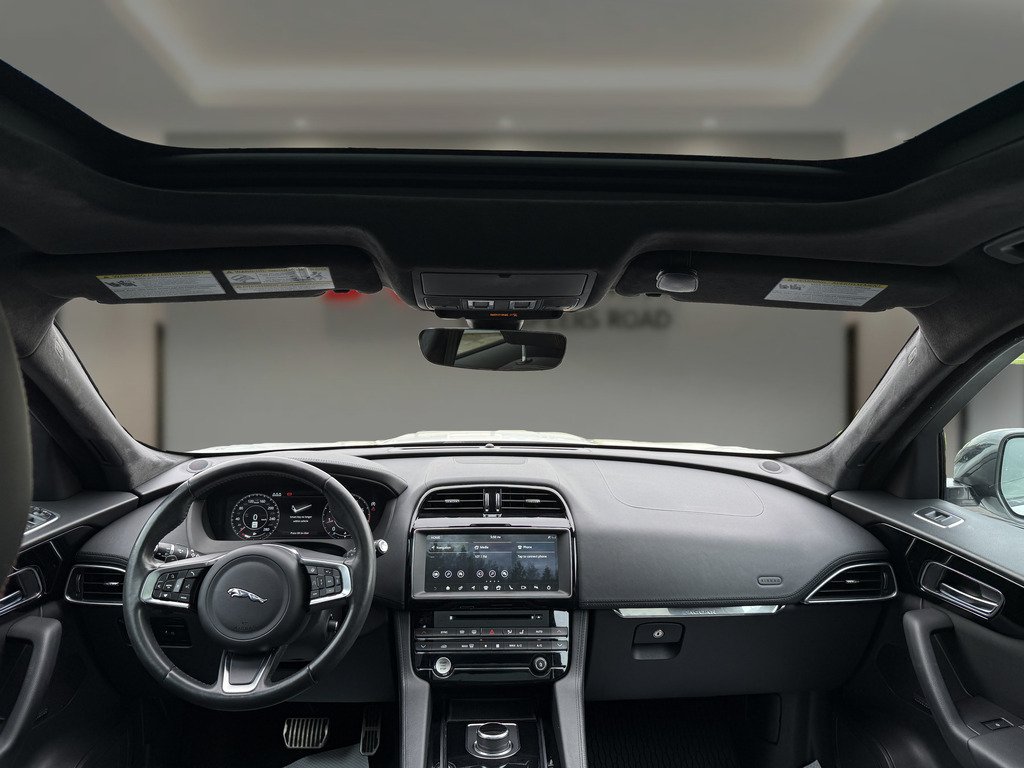 2019 Jaguar F-Pace PRESTIGE   AWD   PANO   HTD SEATS   LOW KM in Oakville, Ontario - 13 - w1024h768px