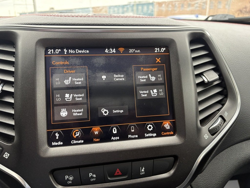 2021 Jeep Cherokee TRAILHAWK ELITE   AWD   LTHR   PANO   HTD/VNT in Oakville, Ontario - 20 - w1024h768px