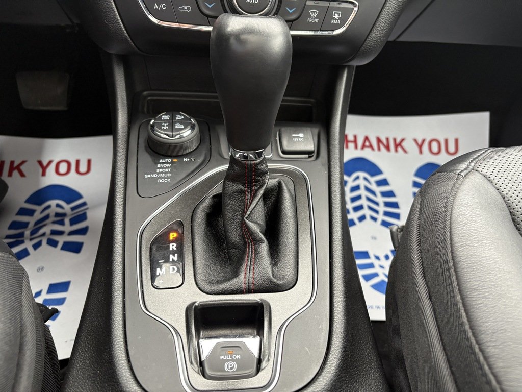 2021 Jeep Cherokee TRAILHAWK ELITE   AWD   LTHR   PANO   HTD/VNT in Oakville, Ontario - 23 - w1024h768px