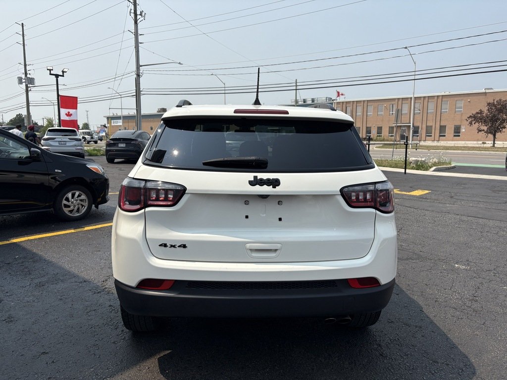 2020 Jeep Compass 4x4 Sport in Oakville, Ontario - 7 - w1024h768px