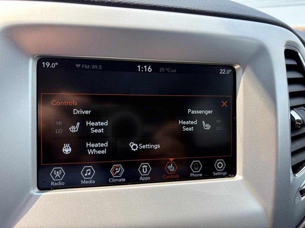 2020 Jeep Compass UPLAND EDITION   HTD SEATS/STEERING   BU CAM in Oakville, Ontario - 15 - w1024h768px