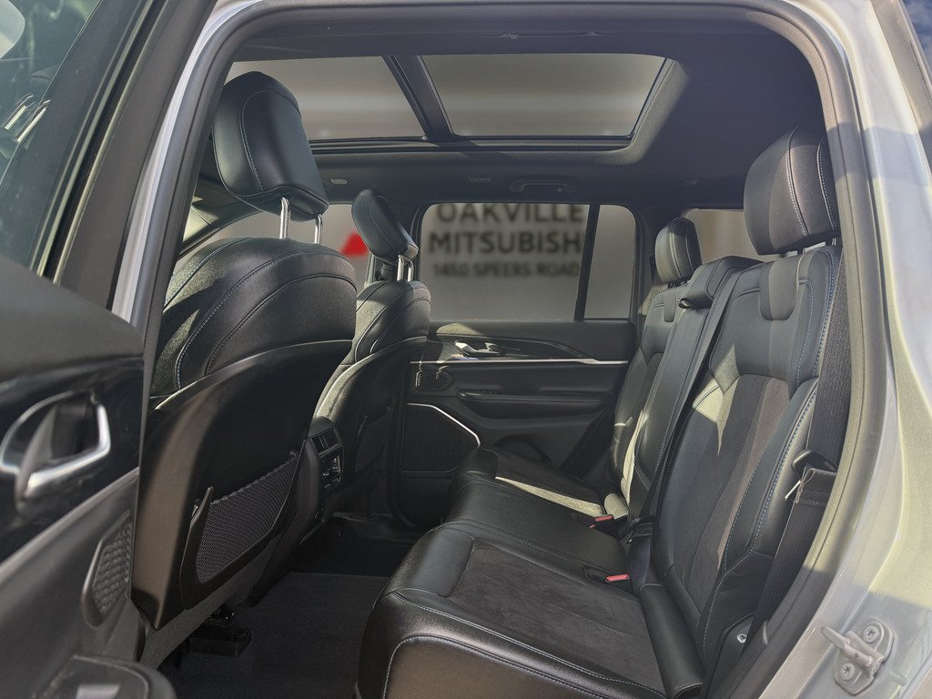 2022 Jeep Grand Cherokee Trailhawk in Oakville, Ontario - 18 - w1024h768px