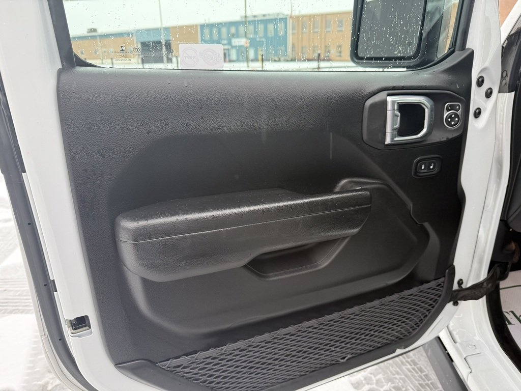 2023 Jeep Wrangler SPORT   S   MANUAL   HARD TOP   HTD STEER in Oakville, Ontario - 10 - w1024h768px
