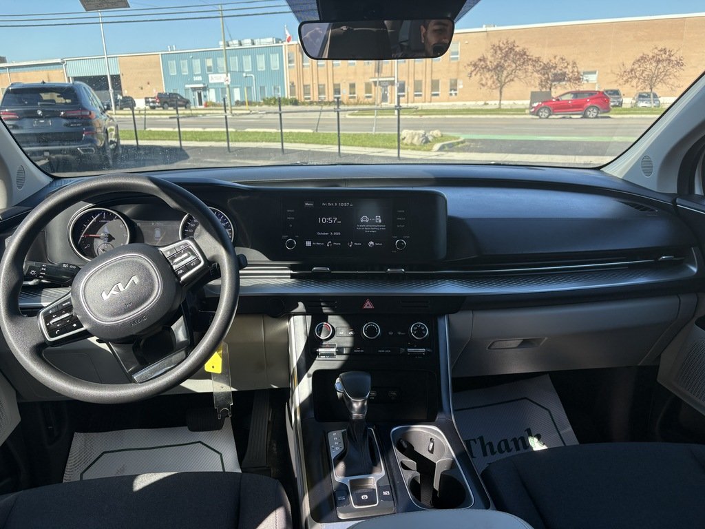 2023 Kia Carnival LX   8 PASS   CARPLAY   BU CAM   LANE DEPRT in Oakville, Ontario - 19 - w1024h768px