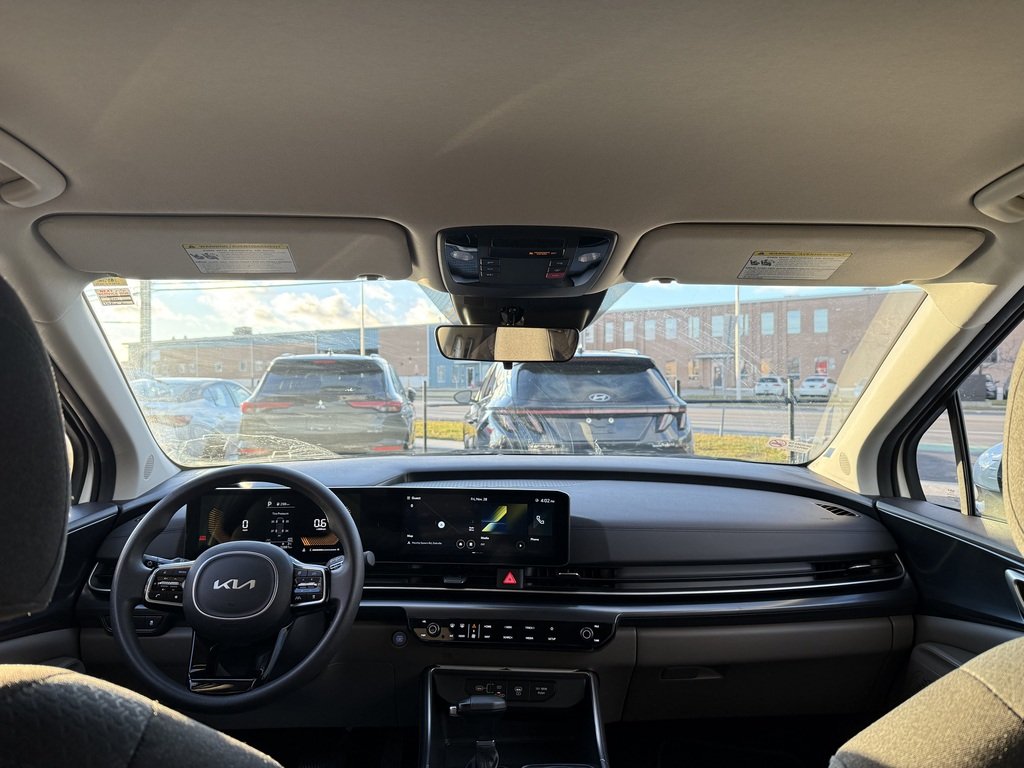 2025 Kia Carnival LX   BU CAM   CARPLAY   8 PASS   LANE DEPART in Oakville, Ontario - 16 - w1024h768px