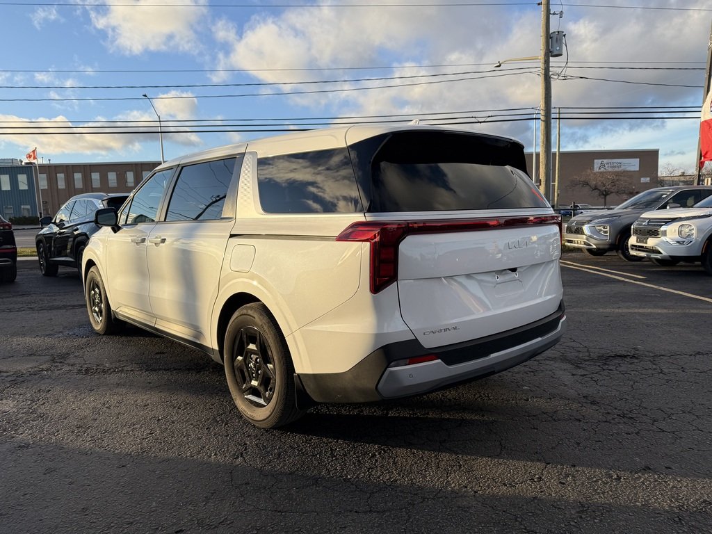 2025 Kia Carnival LX   BU CAM   CARPLAY   8 PASS   LANE DEPART in Oakville, Ontario - 9 - w1024h768px