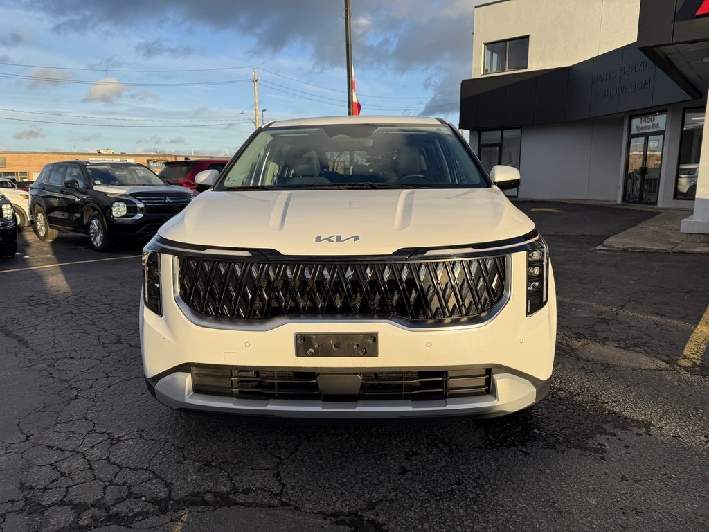 2025 Kia Carnival LX   BU CAM   CARPLAY   8 PASS   LANE DEPART in Oakville, Ontario - 6 - w1024h768px