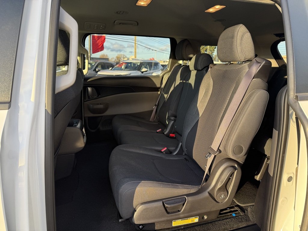 2025 Kia Carnival LX   BU CAM   CARPLAY   8 PASS   LANE DEPART in Oakville, Ontario - 23 - w1024h768px