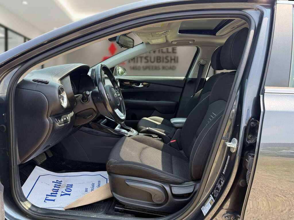 2021 Kia Forte EX   AS-IS   YOU CERTIFY YOU SAVE in Oakville, Ontario - 11 - w1024h768px