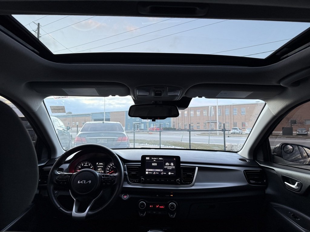 2022 Kia Rio 5-door EX PREMIUM   SUNROOF   CARPLAY   HTD SEATS in Oakville, Ontario - 12 - w1024h768px