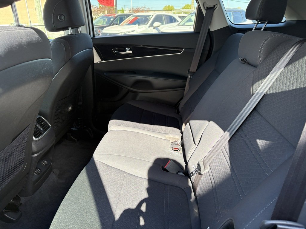 2017 Kia Sorento LX   AWD   BU CAM   CARPLAY   HTD SEATS in Oakville, Ontario - 22 - w1024h768px