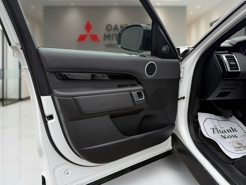 2020 Land Rover Discovery DIESEL   PANO   NAV   MERIDIAN   HTD SEATS in Oakville, Ontario - 10 - w1024h768px