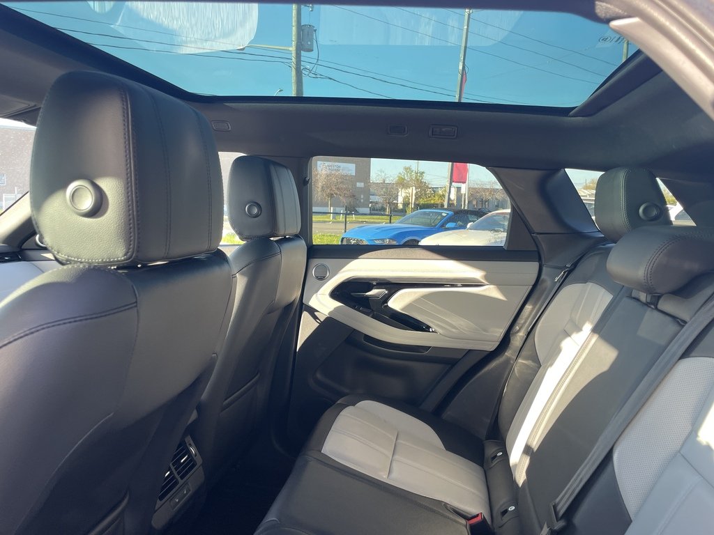 2020 Land Rover Range Rover Evoque P300   R-DYNAMIC   PANO   NAV   HUD   CARPLAY in Oakville, Ontario - 21 - w1024h768px