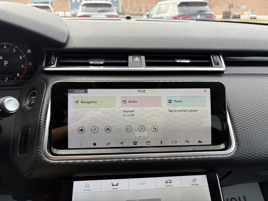 2018 Land Rover Range Rover Velar P380   S   PANO   NAV   CARPLAY   MERIDIAN in Oakville, Ontario - 20 - w1024h768px