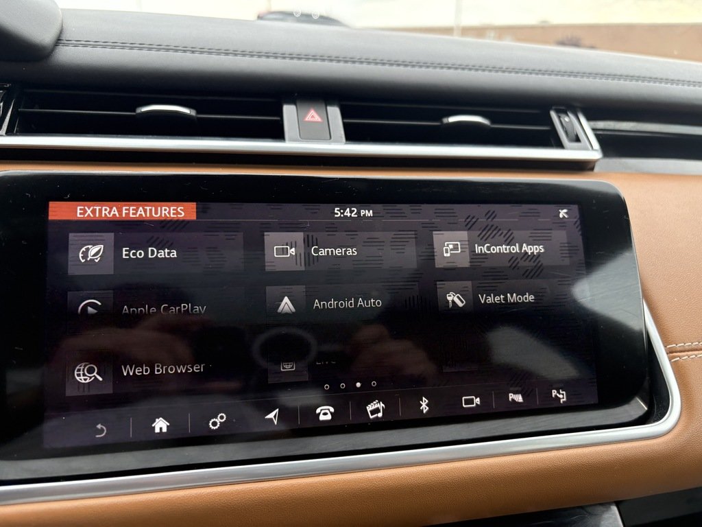 2018 Land Rover Range Rover Velar P380   HSE   PANO   HTD/VNT SEATS   MERIDIAN in Oakville, Ontario - 17 - w1024h768px