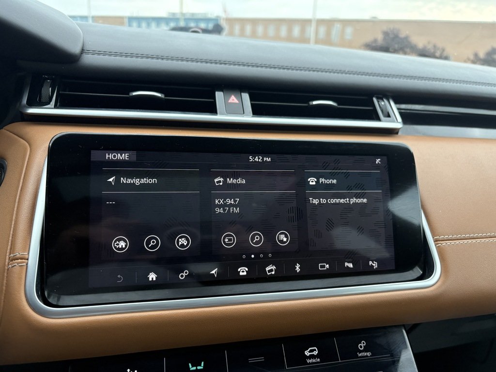 2018 Land Rover Range Rover Velar P380   HSE   PANO   HTD/VNT SEATS   MERIDIAN in Oakville, Ontario - 18 - w1024h768px