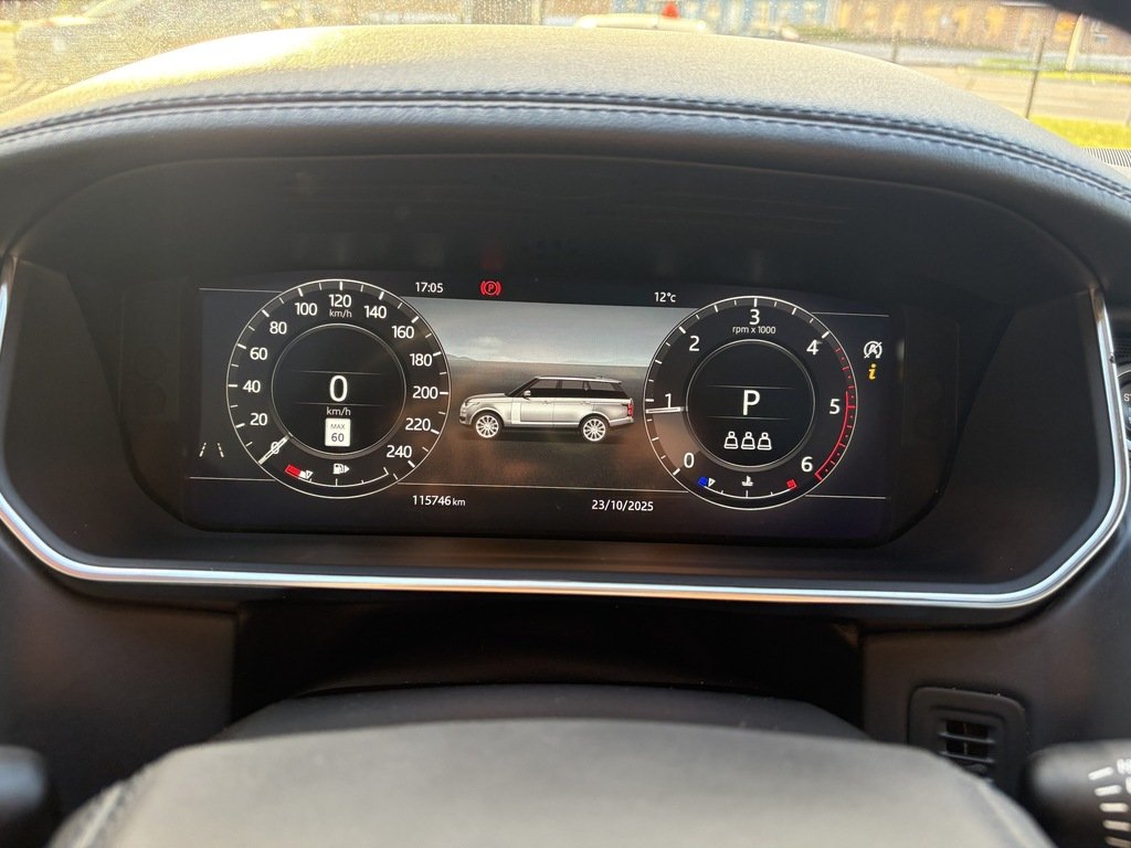 2019 Land Rover Range Rover TD6 DIESEL   PANO ROOF   20 WHEELS   POWER TAIL L in Oakville, Ontario - 14 - w1024h768px