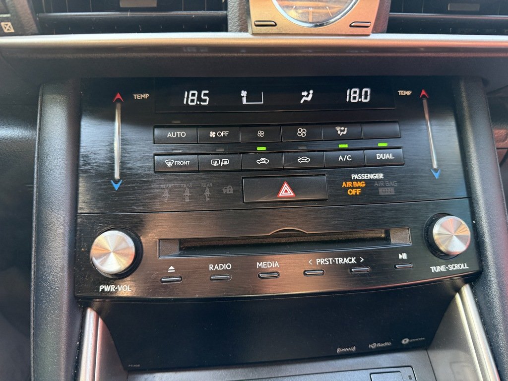 2017 Lexus IS 300 AWD   F-SPORT   RED INTERIOR   SUNROOF in Oakville, Ontario - 18 - w1024h768px