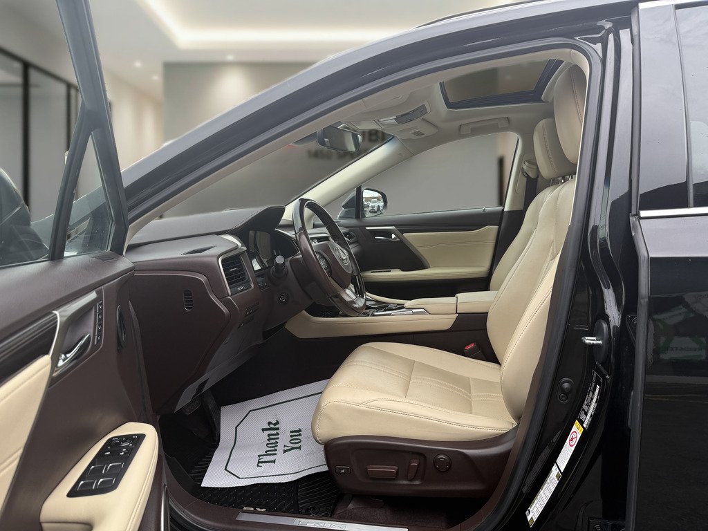 2019 Lexus RX H&V SEATS   NAVIGATION   BLIND SPOT   B/U CAM in Oakville, Ontario - 11 - w1024h768px