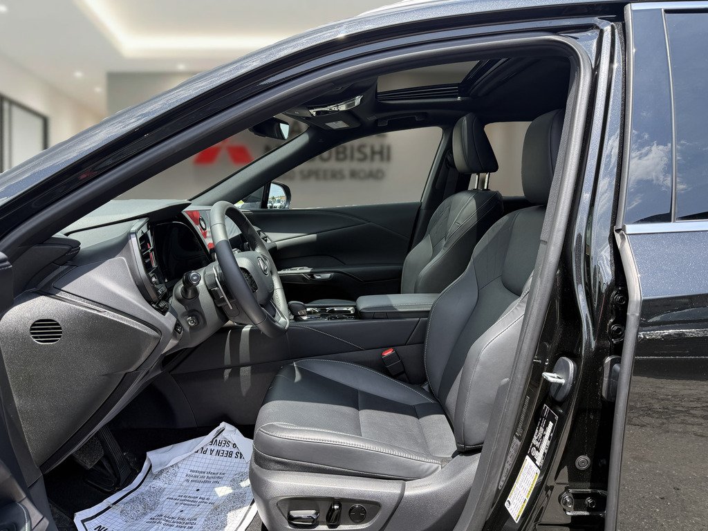 2026 Lexus RX 350H   AWD   LEATHER   PANO   LOW KM in Oakville, Ontario - 11 - w1024h768px