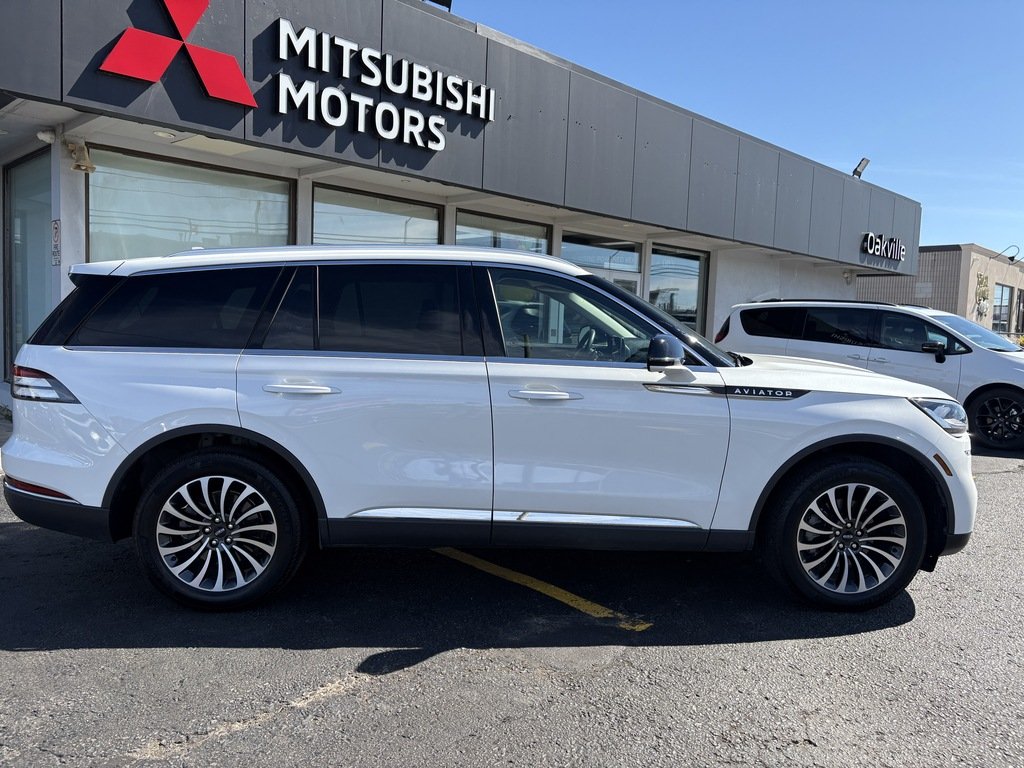 2023 Lincoln Aviator RESERVE   AWD   CPT CHAIR   LTHR   PANO   NAV in Oakville, Ontario - 9 - w1024h768px