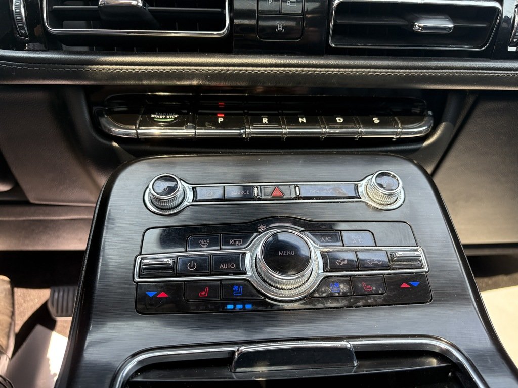 2021 Lincoln NAUTILUS RESERVE   AWD   HTD/VNT SEATS   PANO   CARPLAY in Oakville, Ontario - 21 - w1024h768px