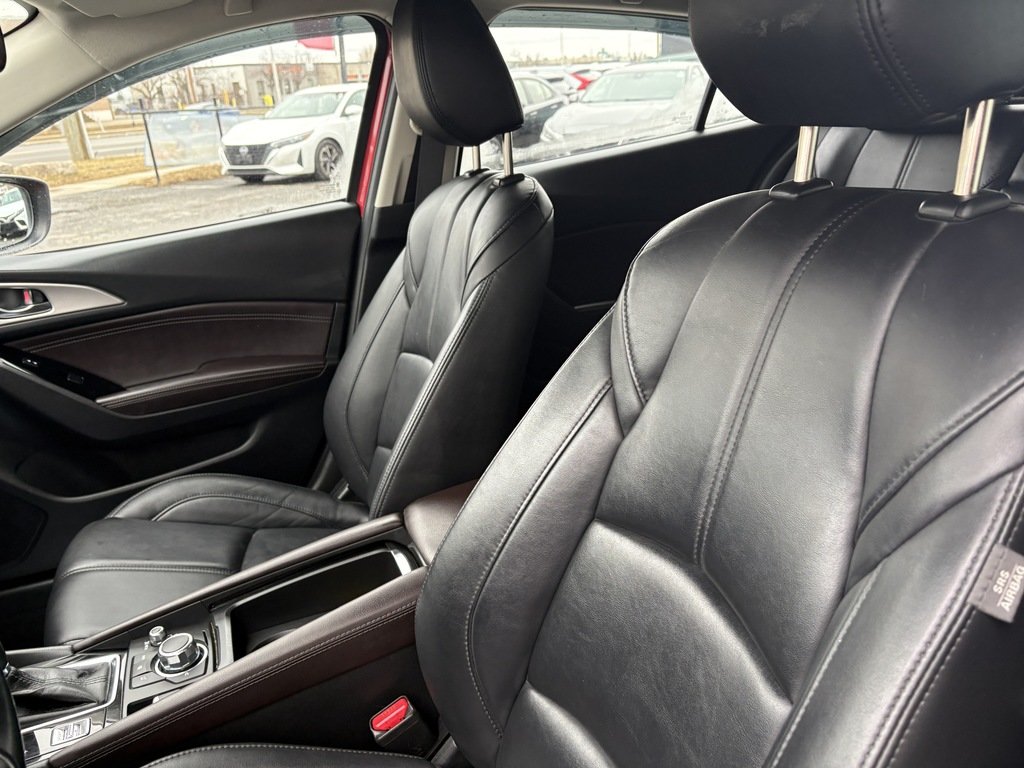 2018 Mazda 3 Sport GS   AUTO   LEATHER   BOSE   BLIND SPOT   HTD SEAT in Oakville, Ontario - 12 - w1024h768px