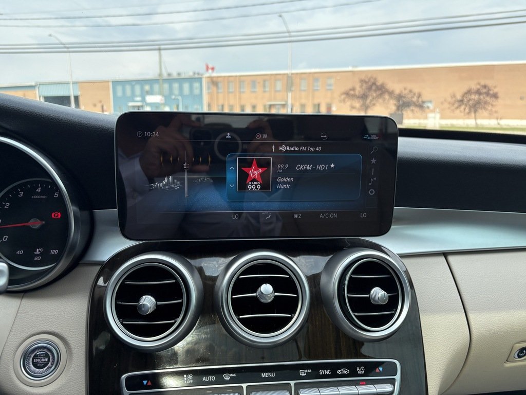 2020 Mercedes-Benz C300 4MATIC Sedan in Oakville, Ontario - 17 - w1024h768px