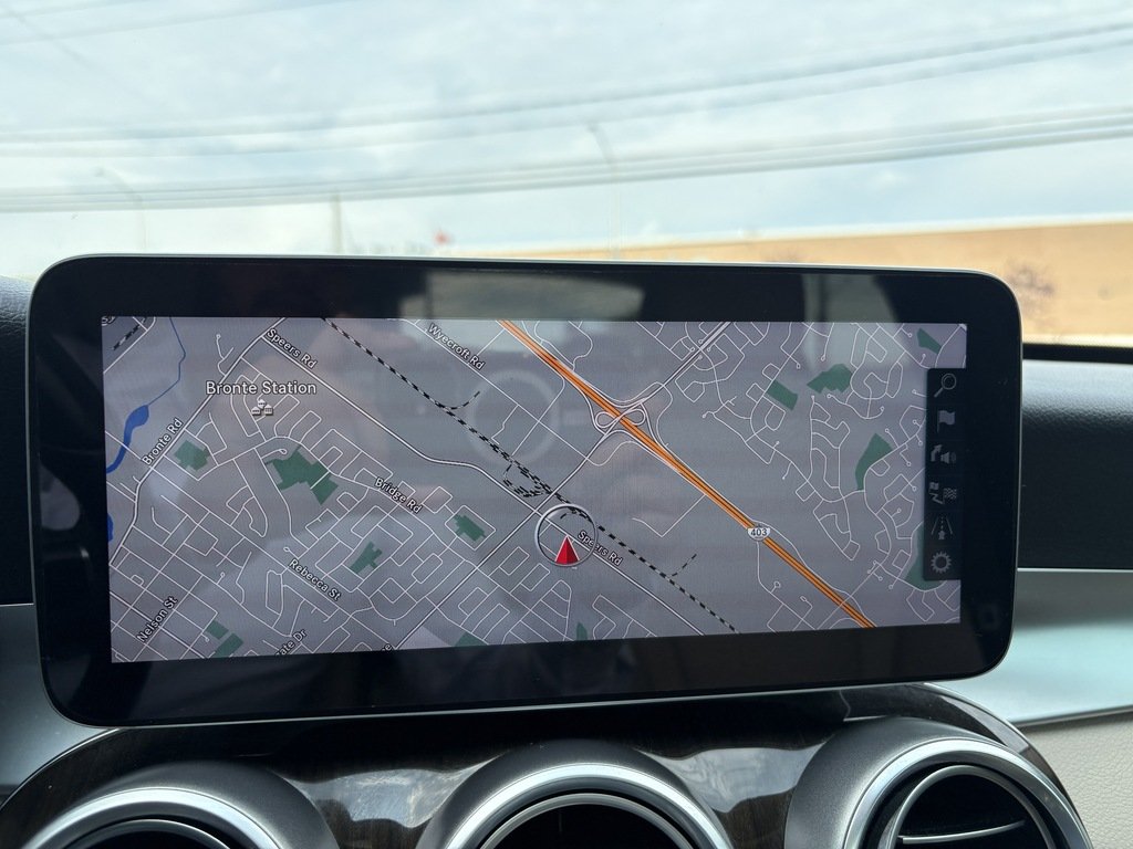 2020 Mercedes-Benz C300 4MATIC Sedan in Oakville, Ontario - 18 - w1024h768px