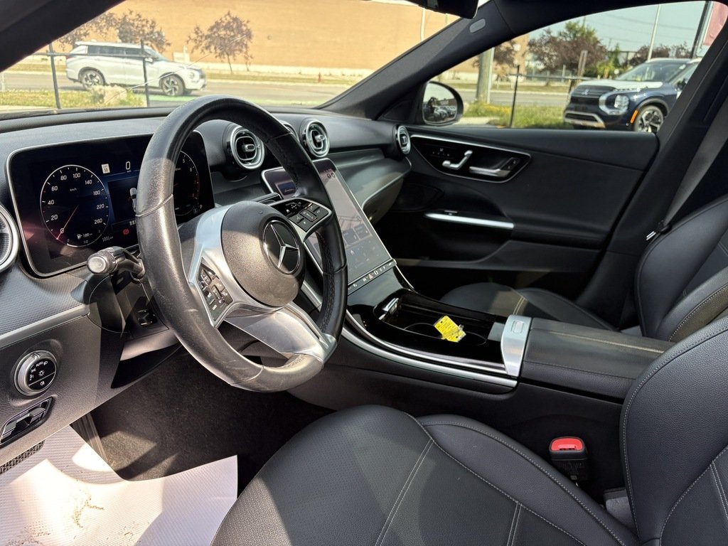 2023 Mercedes-Benz C300 4MATIC Sedan in Oakville, Ontario - 12 - w1024h768px