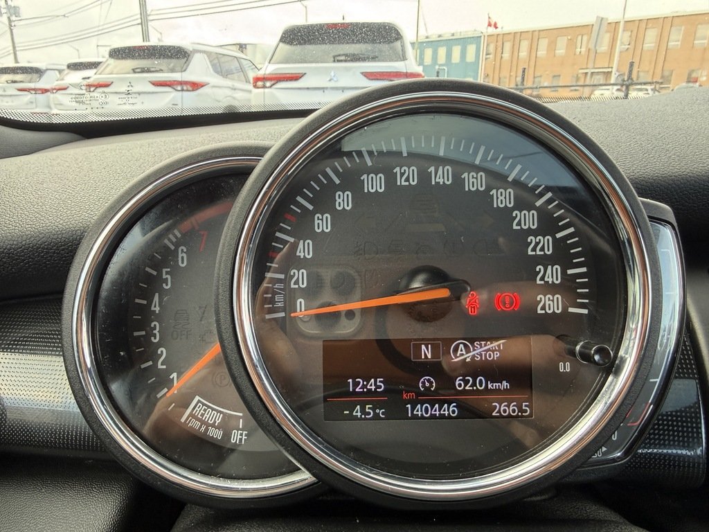 2019 MINI 3 Door COOPER   S   MANUAL   BU CAM   NAV   PANO in Oakville, Ontario - 12 - w1024h768px