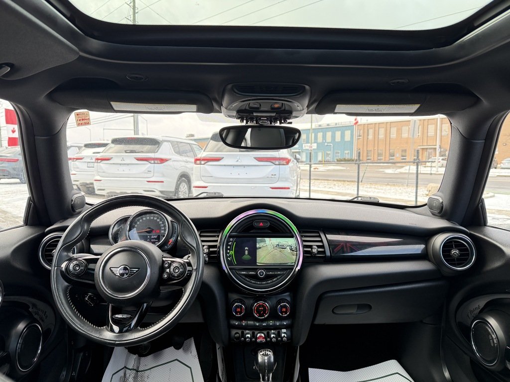 2019 MINI 3 Door COOPER   S   MANUAL   BU CAM   NAV   PANO in Oakville, Ontario - 16 - w1024h768px