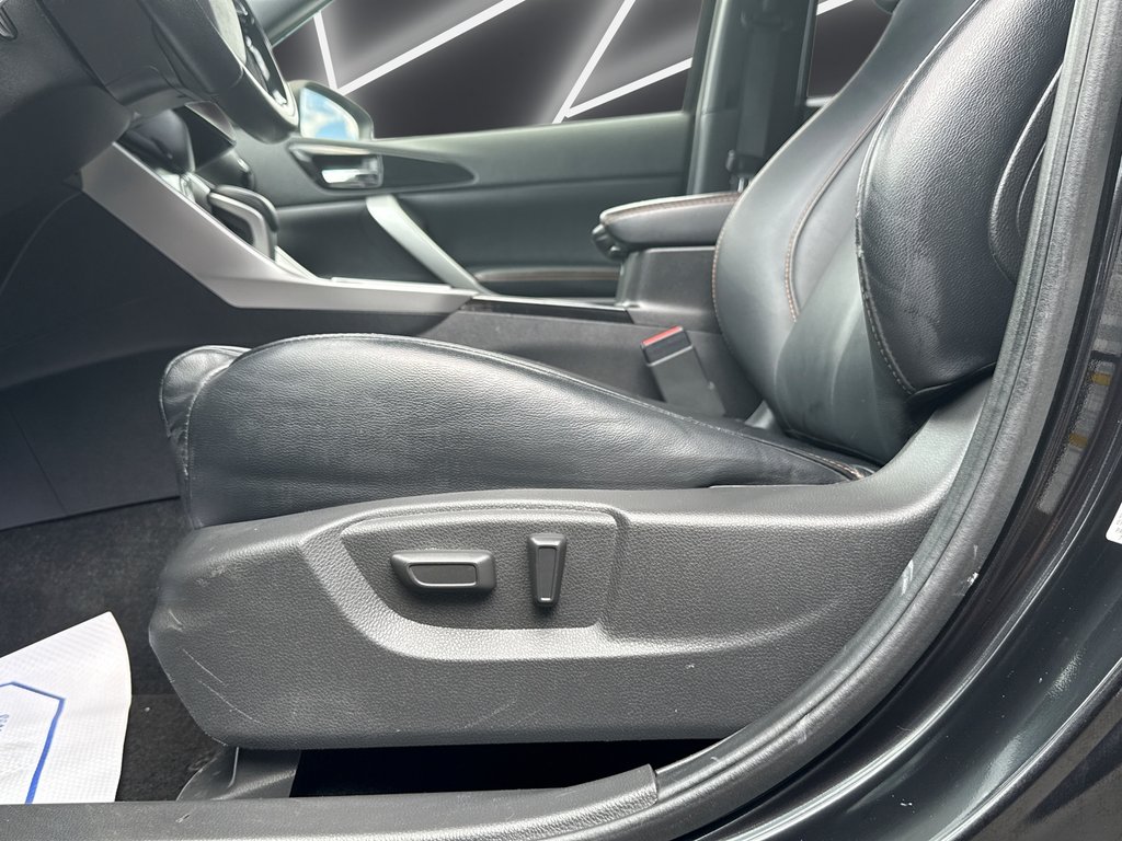 2020 Mitsubishi Eclipse Cross GT in Oakville, Ontario - 14 - w1024h768px