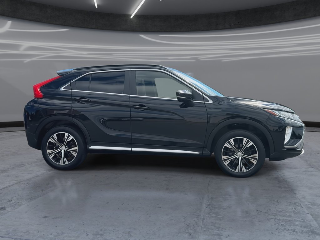 2020 Mitsubishi Eclipse Cross GT in Oakville, Ontario - 9 - w1024h768px