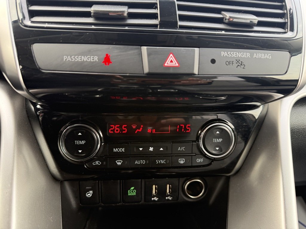 2022 Mitsubishi Eclipse Cross SE   S-AWC   CPO   RATES AS LOW AS 0.90% in Oakville, Ontario - 16 - w1024h768px