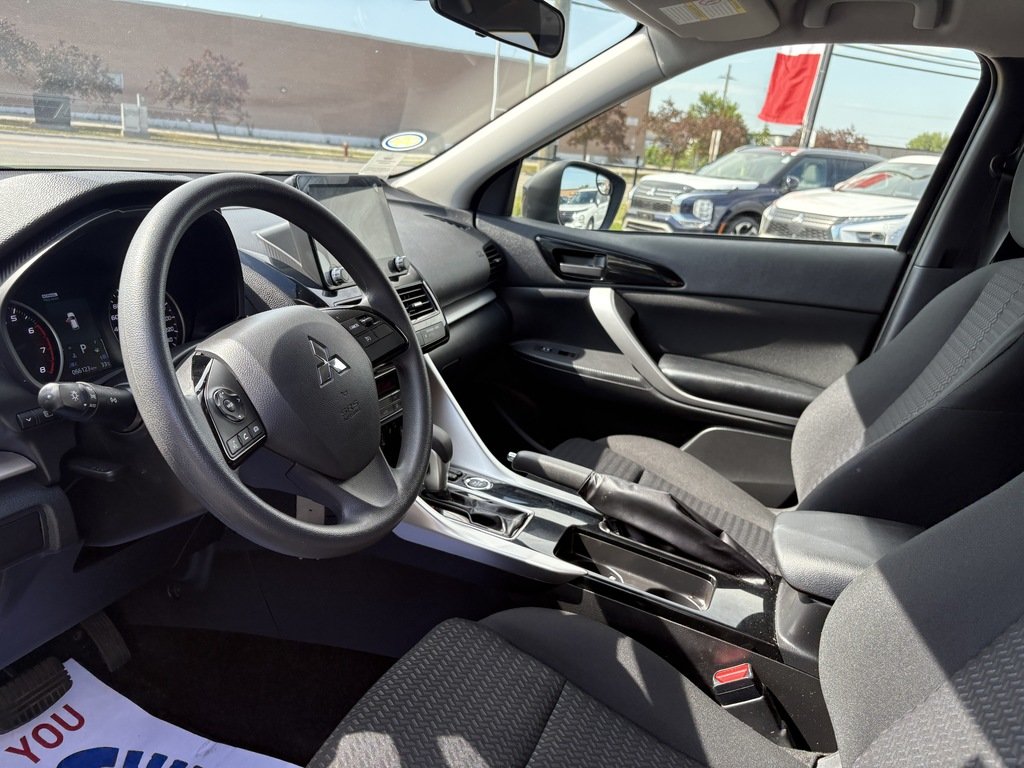 2023 Mitsubishi ECLIPSE CROSS ES   S-AWC   BU CAM   CARPLAY   HTD SEATS in Oakville, Ontario - 11 - w1024h768px