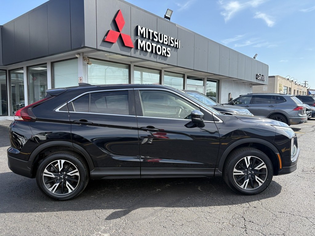 2023 Mitsubishi ECLIPSE CROSS ES   S-AWC   BU CAM   CARPLAY   HTD SEATS in Oakville, Ontario - 8 - w1024h768px