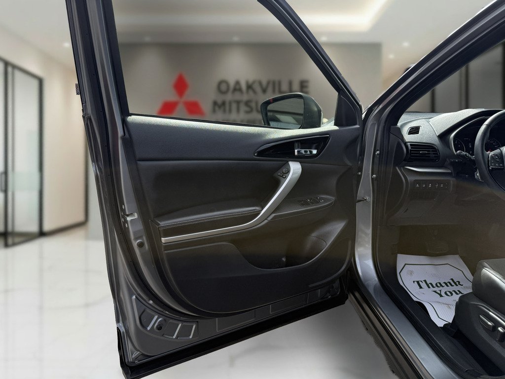 2023 Mitsubishi Eclipse Cross SEL   S-AWC   CPO   RATES LOW AS 0.9%   360 CAM in Oakville, Ontario - 10 - w1024h768px