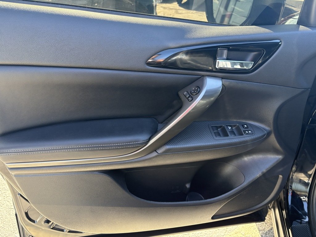 2024 Mitsubishi ECLIPSE CROSS NOIR   S-AWC   SUNROOF   360 CAM   CARPLAY in Oakville, Ontario - 10 - w1024h768px
