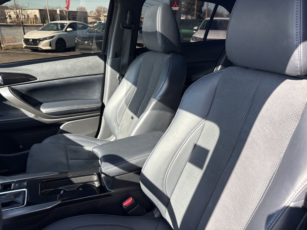 2024 Mitsubishi ECLIPSE CROSS NOIR   S-AWC   SUNROOF   360 CAM   CARPLAY in Oakville, Ontario - 12 - w1024h768px