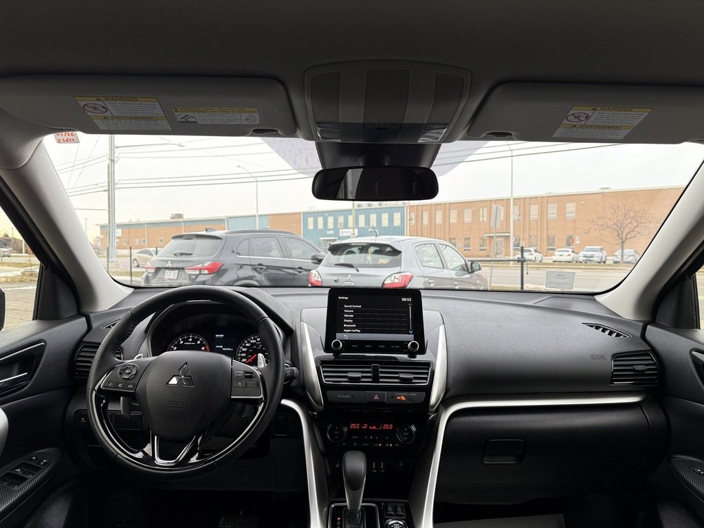 2024 Mitsubishi Eclipse Cross SE   S-AWC   CPO   RATES AS LOW AS 0.90% in Oakville, Ontario - 13 - w1024h768px