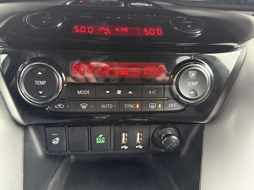 2024 Mitsubishi Eclipse Cross SE   S-AWC   CPO   RATES AS LOW AS 0.90% in Oakville, Ontario - 18 - w1024h768px