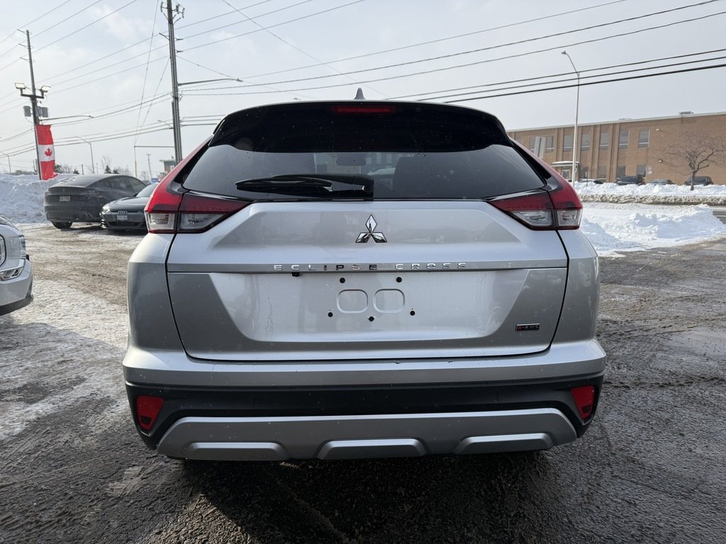 2024 Mitsubishi Eclipse Cross SE   S-AWC   CPO   RATES AS LOW AS 0.90% in Oakville, Ontario - 7 - w1024h768px