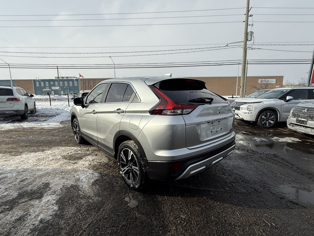 2024 Mitsubishi Eclipse Cross SE   S-AWC   CPO   RATES AS LOW AS 0.90% in Oakville, Ontario - 6 - w1024h768px