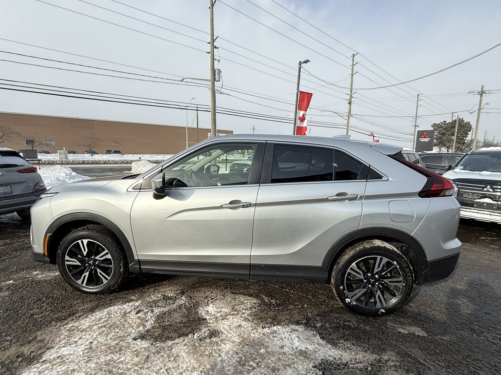 2024 Mitsubishi Eclipse Cross SE   S-AWC   CPO   RATES AS LOW AS 0.90% in Oakville, Ontario - 5 - w1024h768px