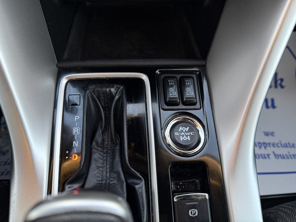 2024 Mitsubishi Eclipse Cross SE S-AWC in Oakville, Ontario - 18 - w1024h768px