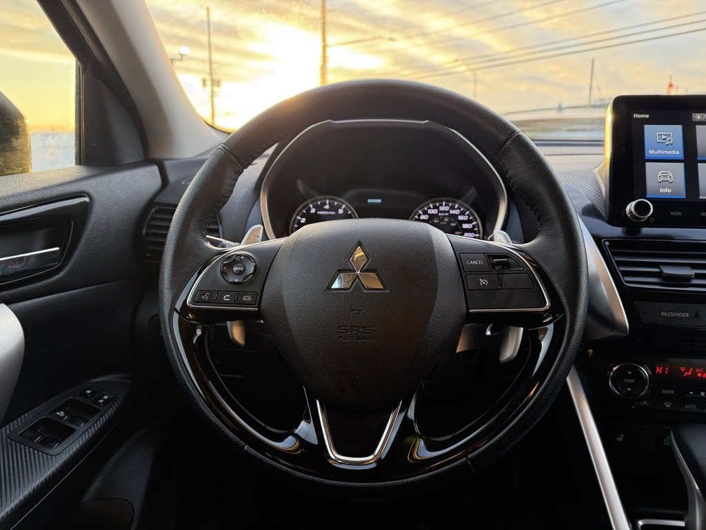 2024 Mitsubishi Eclipse Cross SE S-AWC in Oakville, Ontario - 14 - w1024h768px