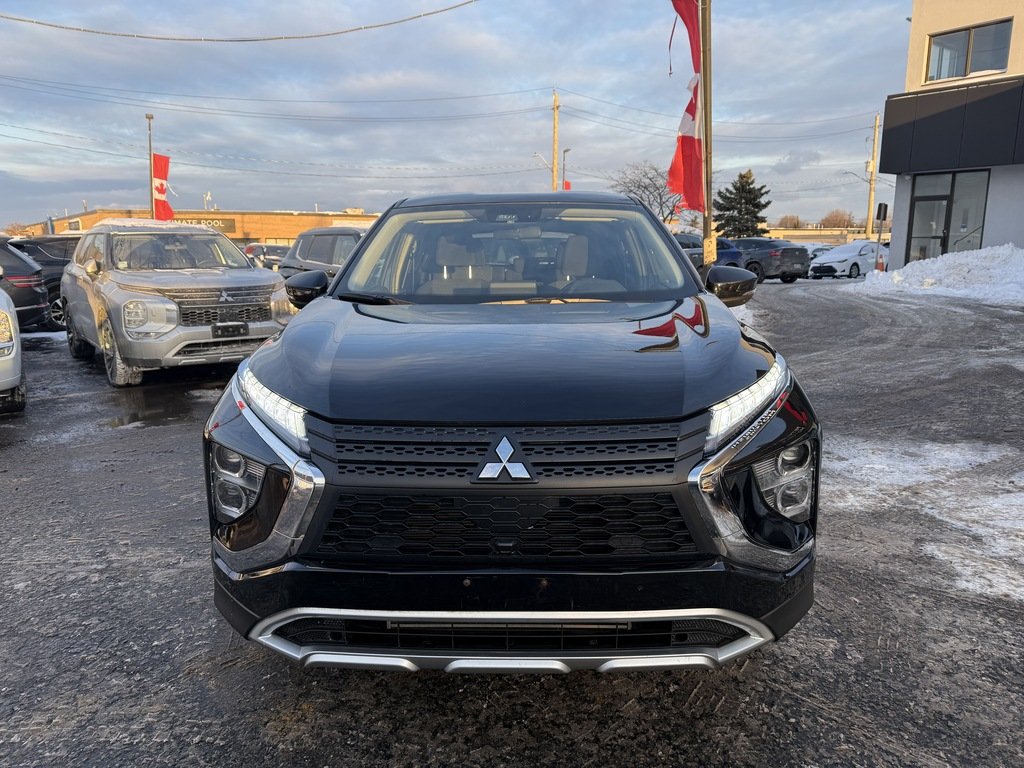 2024 Mitsubishi Eclipse Cross SE   S-AWC   CPO   RATES AS LOW AS 0.90% in Oakville, Ontario - 3 - w1024h768px